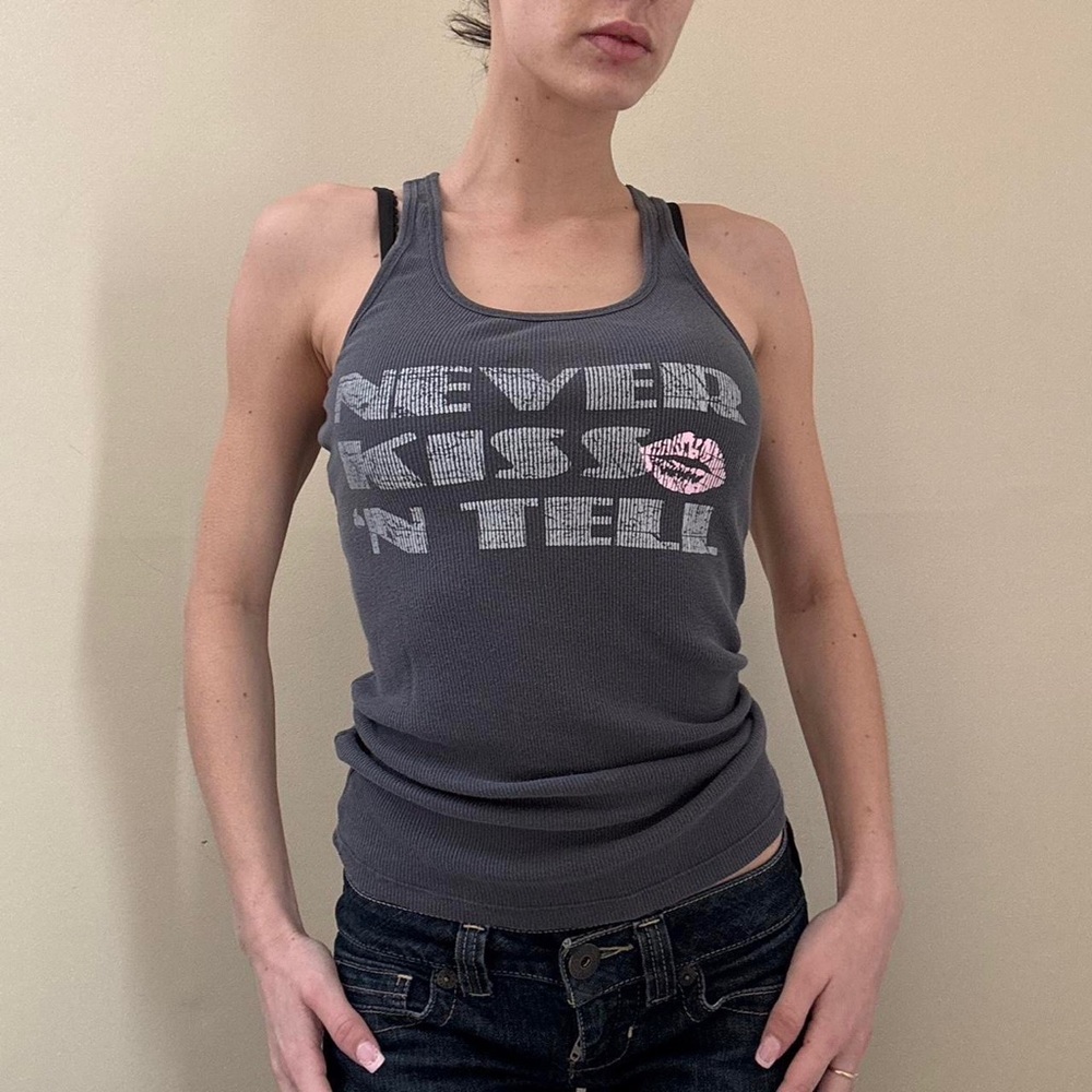 Y2K tank